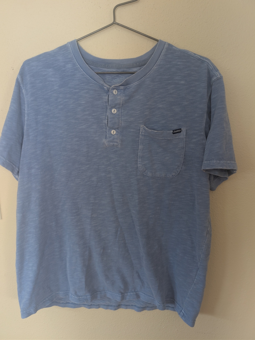 Chubbies Light Blue Henley Pocket Tee M